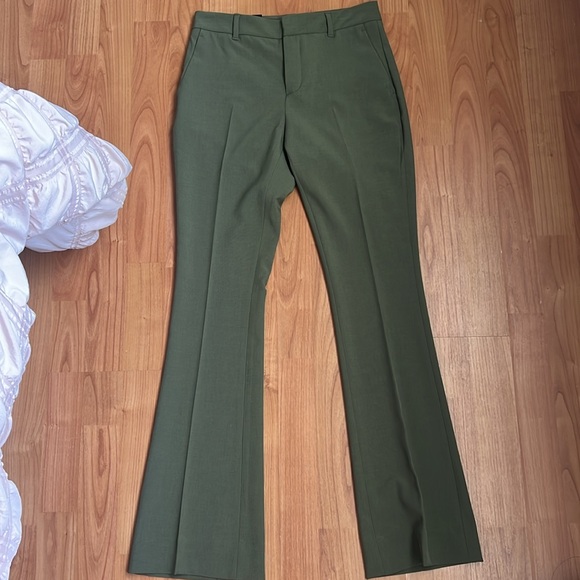 Banana Republic bootcut flare pants - Picture 3 of 3